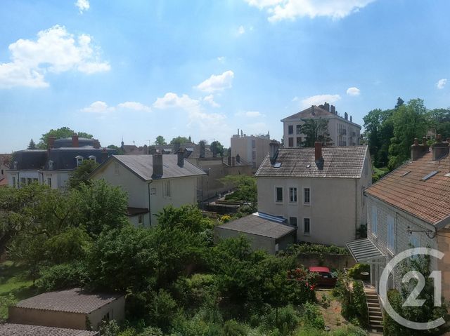 Afficher la photo en grand Appartement F2 à vendre - 2 pièces - 56.0 m2 - DOLE - 39 - FRANCHE-COMTE - Century 21 Cabinet Faivre
