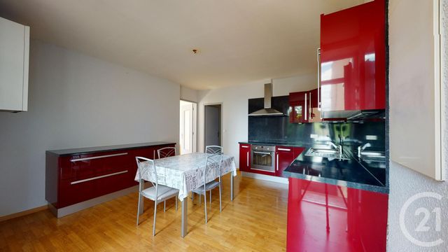 Appartement F3 à vendre - 3 pièces - 80.1 m2 - DOLE - 39 - FRANCHE-COMTE - Century 21 Cabinet Faivre Appartement F3 à vendre - 3 pièces - 80.1 m2 - DOLE - 39 - FRANCHE-COMTE - Century 21 Cabinet Faivre