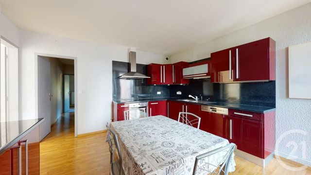 Appartement F3 à vendre - 3 pièces - 80.1 m2 - DOLE - 39 - FRANCHE-COMTE - Century 21 Cabinet Faivre Appartement F3 à vendre - 3 pièces - 80.1 m2 - DOLE - 39 - FRANCHE-COMTE - Century 21 Cabinet Faivre