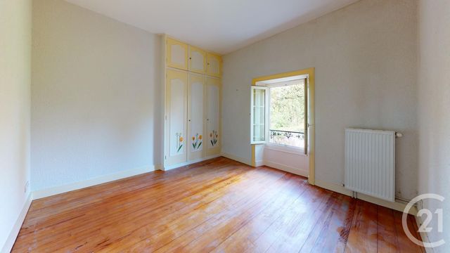 Appartement F3 à vendre - 3 pièces - 80.1 m2 - DOLE - 39 - FRANCHE-COMTE - Century 21 Cabinet Faivre Appartement F3 à vendre - 3 pièces - 80.1 m2 - DOLE - 39 - FRANCHE-COMTE - Century 21 Cabinet Faivre