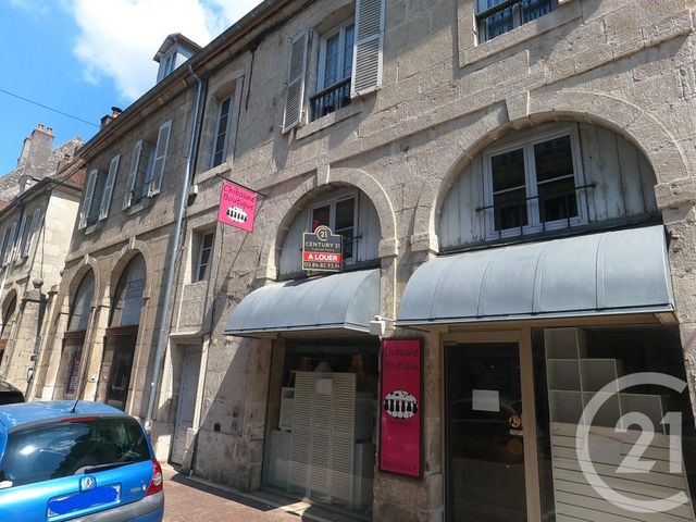 Appartement T1 à louer - 1 pièce - 23.88 m2 - DOLE - 39 - FRANCHE-COMTE - Century 21 Cabinet Faivre Appartement T1 à louer - 1 pièce - 23.88 m2 - DOLE - 39 - FRANCHE-COMTE - Century 21 Cabinet Faivre