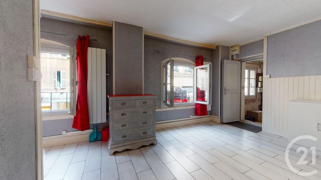 Appartement T1 à louer - 1 pièce - 23.88 m2 - DOLE - 39 - FRANCHE-COMTE - Century 21 Cabinet Faivre Appartement T1 à louer - 1 pièce - 23.88 m2 - DOLE - 39 - FRANCHE-COMTE - Century 21 Cabinet Faivre