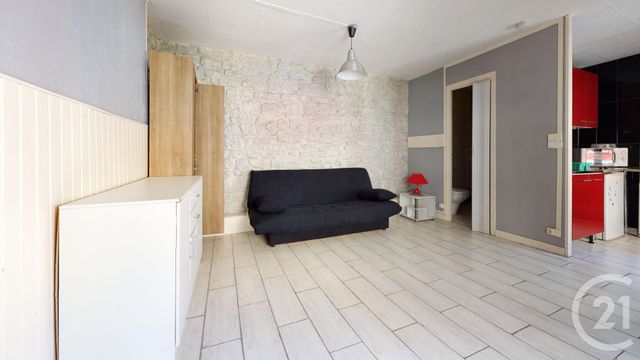 Appartement T1 à louer - 1 pièce - 23.88 m2 - DOLE - 39 - FRANCHE-COMTE - Century 21 Cabinet Faivre Appartement T1 à louer - 1 pièce - 23.88 m2 - DOLE - 39 - FRANCHE-COMTE - Century 21 Cabinet Faivre