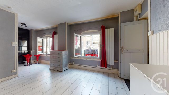 Appartement T1 à louer - 1 pièce - 23.88 m2 - DOLE - 39 - FRANCHE-COMTE - Century 21 Cabinet Faivre Appartement T1 à louer - 1 pièce - 23.88 m2 - DOLE - 39 - FRANCHE-COMTE - Century 21 Cabinet Faivre