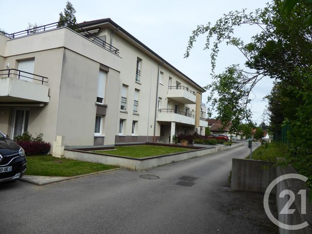 Appartement F2 à louer - 2 pièces - 43.95 m2 - DOLE - 39 - FRANCHE-COMTE - Century 21 Cabinet Faivre Appartement F2 à louer - 2 pièces - 43.95 m2 - DOLE - 39 - FRANCHE-COMTE - Century 21 Cabinet Faivre