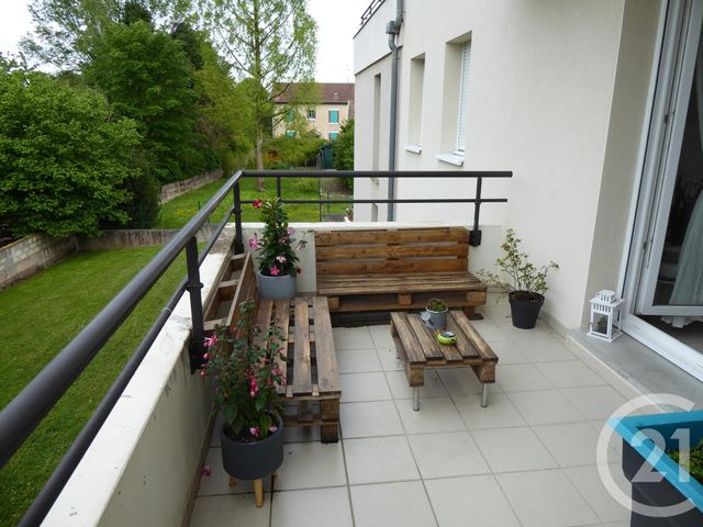 Appartement F2 à louer - 2 pièces - 43.95 m2 - DOLE - 39 - FRANCHE-COMTE - Century 21 Cabinet Faivre Appartement F2 à louer - 2 pièces - 43.95 m2 - DOLE - 39 - FRANCHE-COMTE - Century 21 Cabinet Faivre