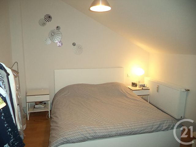 Appartement F3 à louer - 3 pièces - 57.25 m2 - DOLE - 39 - FRANCHE-COMTE - Century 21 Cabinet Faivre Appartement F3 à louer - 3 pièces - 57.25 m2 - DOLE - 39 - FRANCHE-COMTE - Century 21 Cabinet Faivre