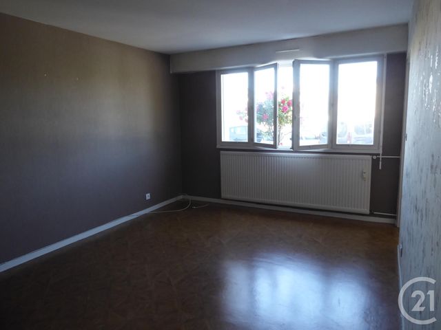 Afficher la photo en grand Appartement F3 à louer - 3 pièces - 66.04 m2 - DOLE - 39 - FRANCHE-COMTE - Century 21 Cabinet Faivre