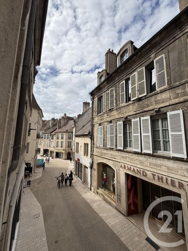 Appartement F3 à vendre - 3 pièces - 61.5 m2 - DOLE - 39 - FRANCHE-COMTE - Century 21 Avenir Immobilier