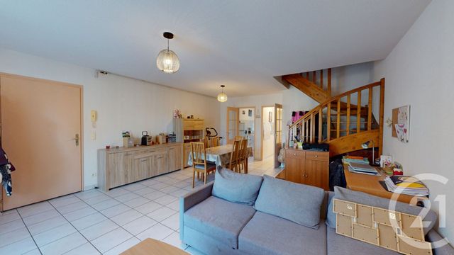 Appartement F4 à vendre - 4 pièces - 80.45 m2 - DOLE - 39 - FRANCHE-COMTE - Century 21 Avenir Immobilier