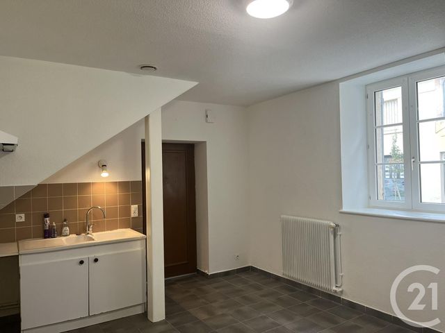Appartement Duplex à louer - 3 pièces - 63.0 m2 - DOLE - 39 - FRANCHE-COMTE - Century 21 Avenir Immobilier