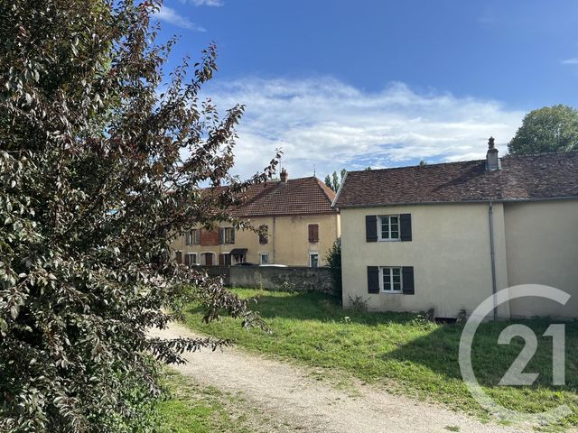 Appartement F3 à louer - 3 pièces - 84.0 m2 - MONT SOUS VAUDREY - 39 - FRANCHE-COMTE - Century 21 Avenir Immobilier