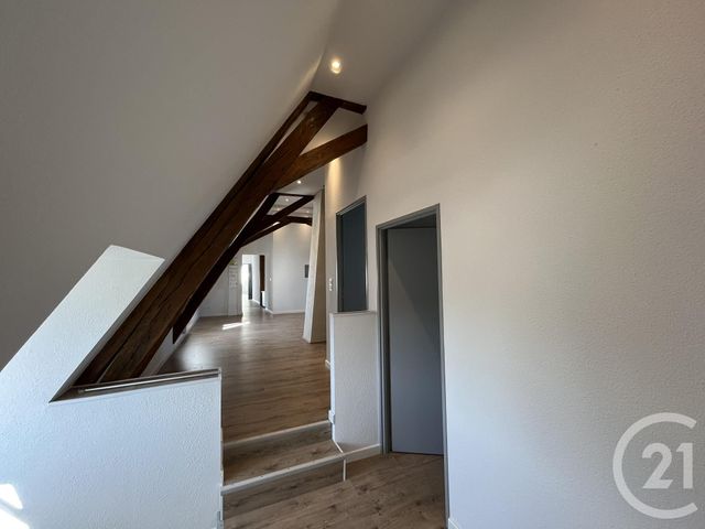 Appartement F4 à louer - 4 pièces - 94.0 m2 - DOLE - 39 - FRANCHE-COMTE - Century 21 Avenir Immobilier
