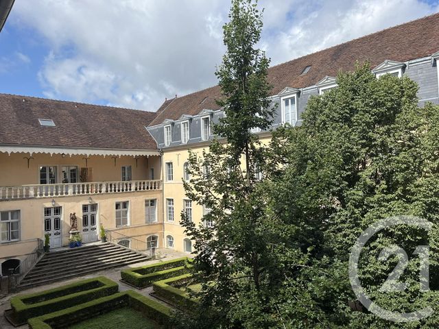 Appartement F4 à louer - 4 pièces - 100.35 m2 - DOLE - 39 - FRANCHE-COMTE - Century 21 Avenir Immobilier