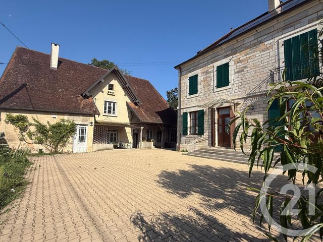 maison à vendre - 14 pièces - 332.66 m2 - CHAMBLAY - 39 - FRANCHE-COMTE - Century 21 Avenir Immobilier