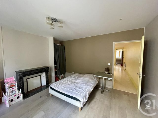 Afficher la photo en grand Appartement F1 bis à vendre - 3 pièces - 52.0 m2 - DOLE - 39 - FRANCHE-COMTE - Century 21 Avenir Immobilier