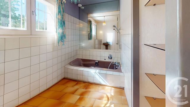 maison à vendre - 7 pièces - 210.0 m2 - VILLETTE LES DOLE - 39 - FRANCHE-COMTE - Century 21 Avenir Immobilier