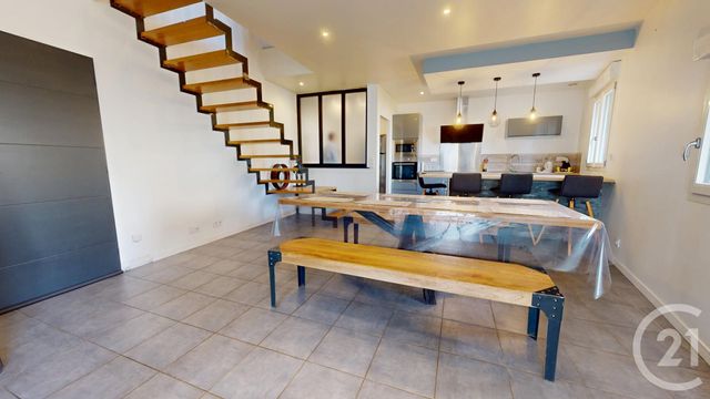 maison à louer - 6 pièces - 173.0 m2 - CRISSEY - 39 - FRANCHE-COMTE - Century 21 Avenir Immobilier