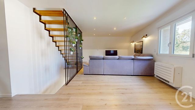 maison à louer - 6 pièces - 173.0 m2 - CRISSEY - 39 - FRANCHE-COMTE - Century 21 Avenir Immobilier