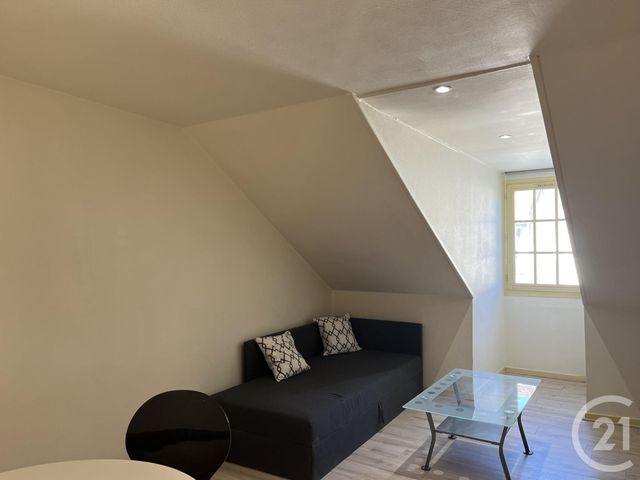 Appartement Studio à louer DOLE