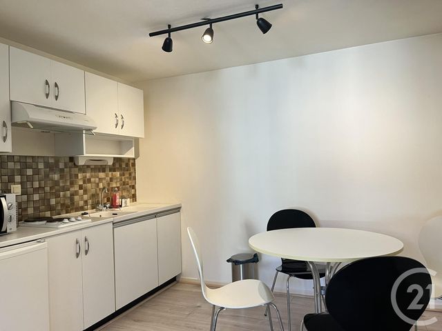 Appartement Studio à louer - 1 pièce - 22.36 m2 - DOLE - 39 - FRANCHE-COMTE - Century 21 Avenir Immobilier