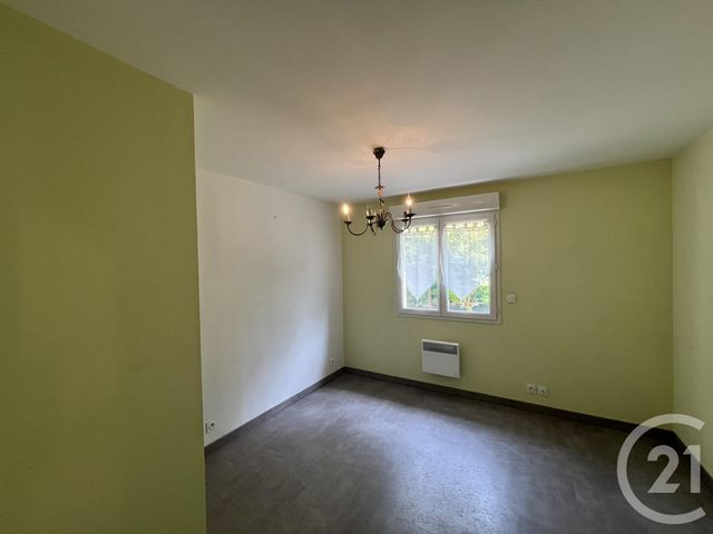 maison à louer - 4 pièces - 85.76 m2 - DOLE - 39 - FRANCHE-COMTE - Century 21 Avenir Immobilier