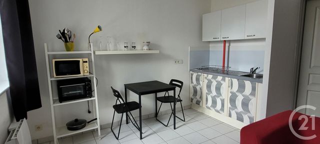Appartement F1 bis à louer - 2 pièces - 27.19 m2 - DOLE - 39 - FRANCHE-COMTE - Century 21 Avenir Immobilier