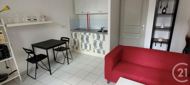 Appartement F1 bis à louer - 2 pièces - 27.19 m2 - DOLE - 39 - FRANCHE-COMTE - Century 21 Avenir Immobilier