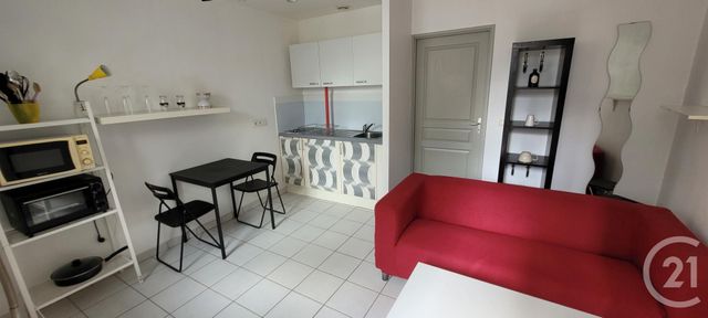 Appartement F1 bis à louer - 2 pièces - 27.19 m2 - DOLE - 39 - FRANCHE-COMTE - Century 21 Avenir Immobilier