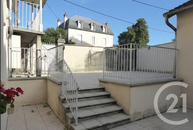 Appartement F1 Bis à louer DOLE