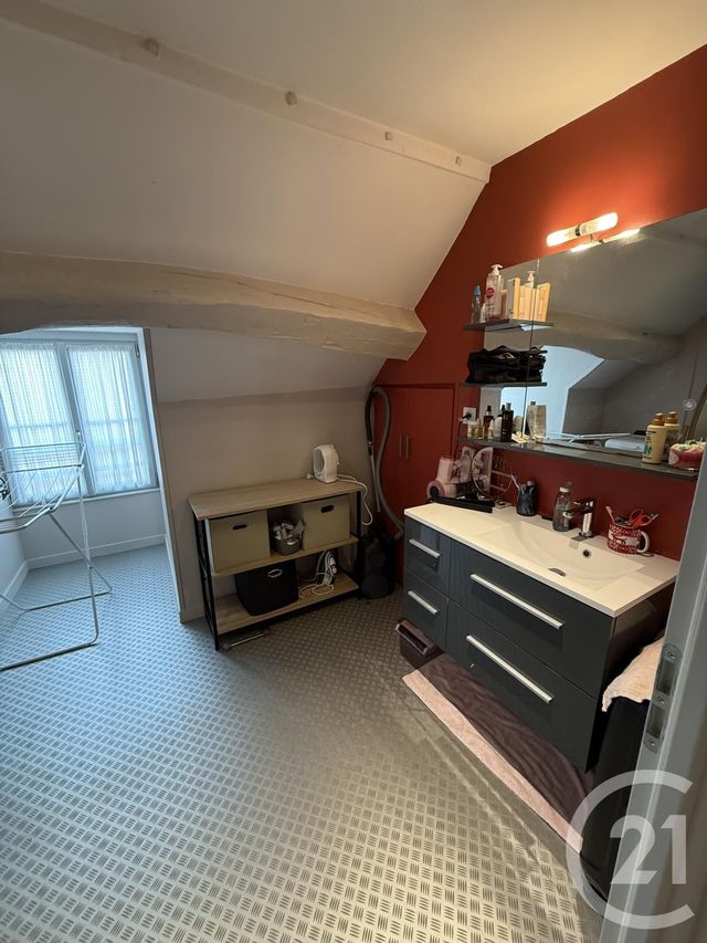 Appartement F2 à louer - 2 pièces - 45.37 m2 - DOLE - 39 - FRANCHE-COMTE - Century 21 Avenir Immobilier