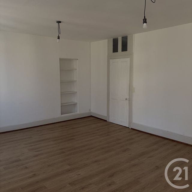 Appartement F3 à vendre - 3 pièces - 88.0 m2 - DOLE - 39 - FRANCHE-COMTE - Century 21 Avenir Immobilier