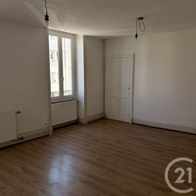 Appartement F3 à vendre - 3 pièces - 88.0 m2 - DOLE - 39 - FRANCHE-COMTE - Century 21 Avenir Immobilier