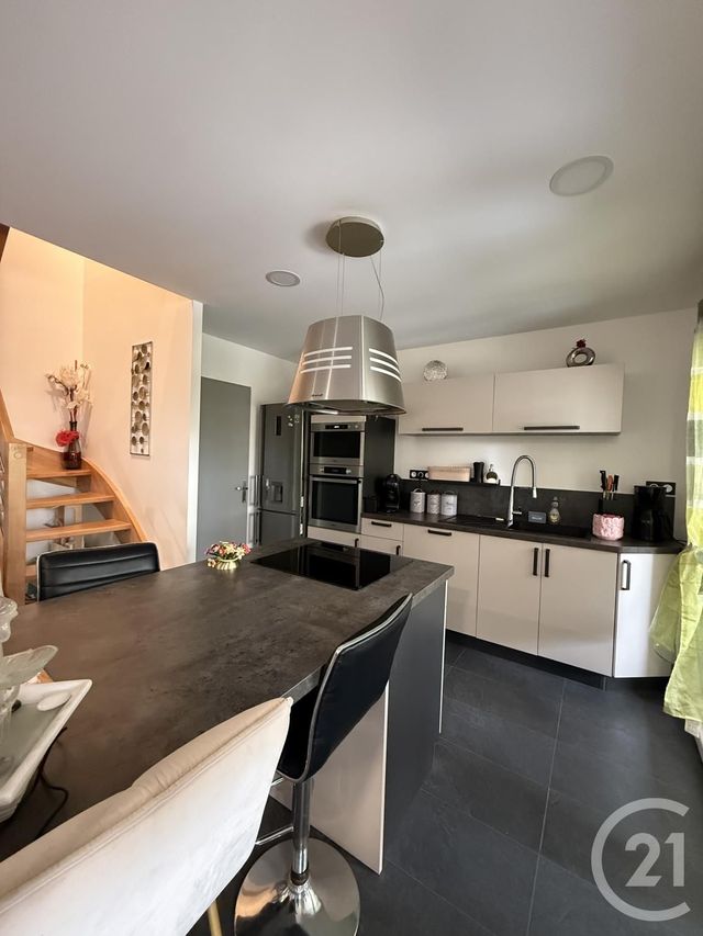 Appartement F3 à vendre - 4 pièces - 84.0 m2 - FOUCHERANS - 39 - FRANCHE-COMTE - Century 21 Avenir Immobilier