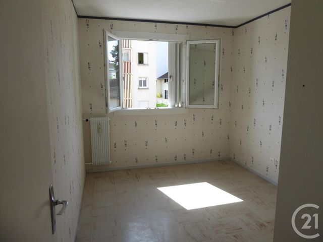 Afficher la photo en grand Appartement F3 à louer - 3 pièces - 56.29 m2 - DOLE - 39 - FRANCHE-COMTE - Century 21 Avenir Immobilier