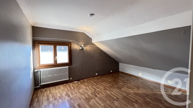 maison à louer - 6 pièces - 162.12 m2 - DOLE - 39 - FRANCHE-COMTE - Century 21 Avenir Immobilier
