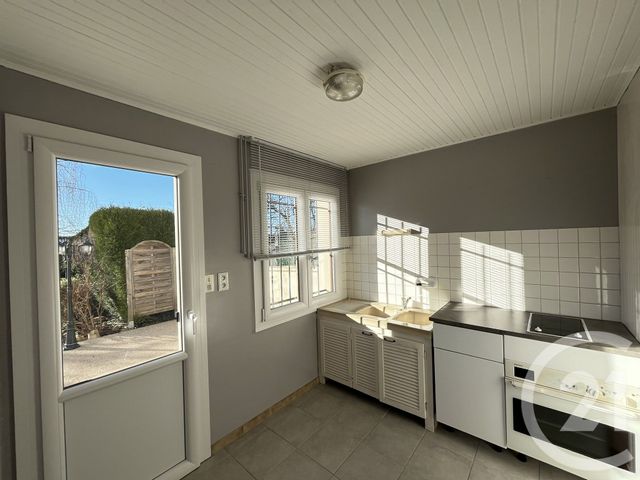 maison à louer - 6 pièces - 162.12 m2 - DOLE - 39 - FRANCHE-COMTE - Century 21 Avenir Immobilier