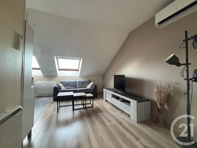 Appartement à louer - 3 pièces - 38.53 m2 - DOLE - 39 - FRANCHE-COMTE - Century 21 Avenir Immobilier
