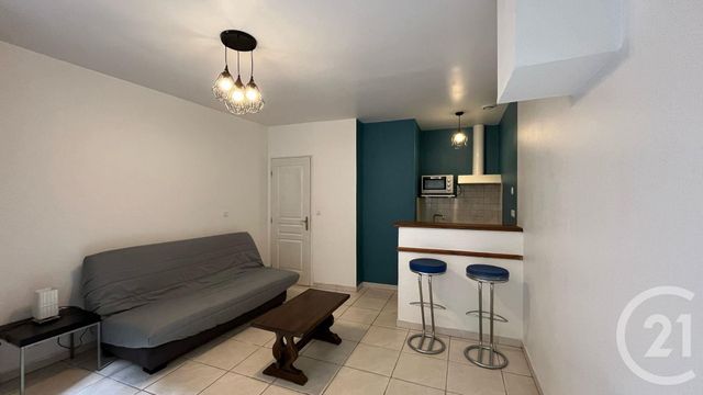 Appartement Studio à louer - 1 pièce - 20.84 m2 - DOLE - 39 - FRANCHE-COMTE - Century 21 Avenir Immobilier