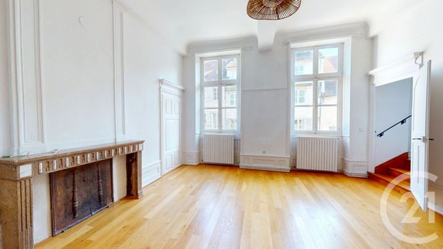 Appartement F4 à louer - 4 pièces - 104.1 m2 - DOLE - 39 - FRANCHE-COMTE - Century 21 Avenir Immobilier