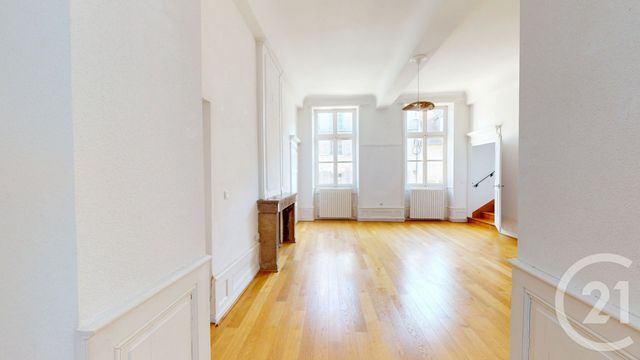 Appartement F4 à louer - 4 pièces - 104.1 m2 - DOLE - 39 - FRANCHE-COMTE - Century 21 Avenir Immobilier