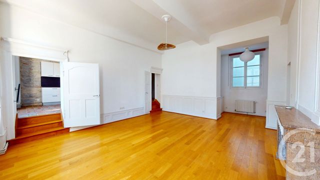 Appartement F4 à louer - 4 pièces - 104.1 m2 - DOLE - 39 - FRANCHE-COMTE - Century 21 Avenir Immobilier