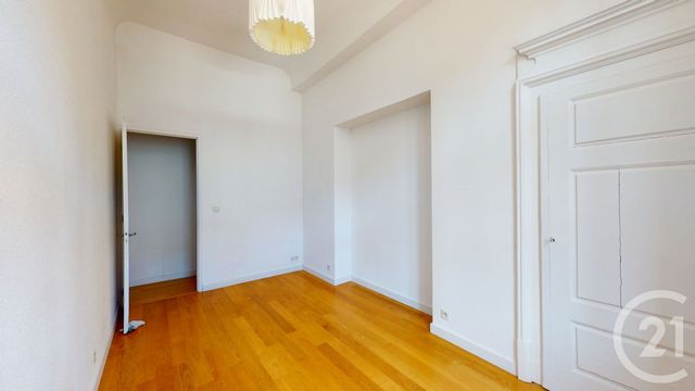 Appartement F4 à louer - 4 pièces - 104.1 m2 - DOLE - 39 - FRANCHE-COMTE - Century 21 Avenir Immobilier