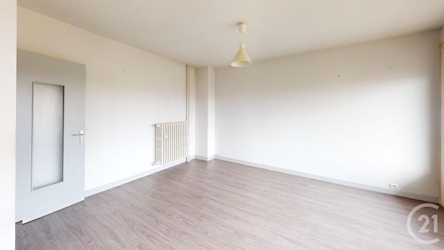 Appartement F5 à louer - 5 pièces - 83.63 m2 - DOLE - 39 - FRANCHE-COMTE - Century 21 Avenir Immobilier