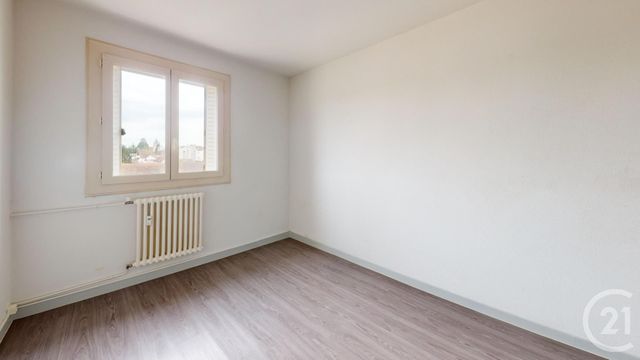 Appartement F5 à louer - 5 pièces - 83.63 m2 - DOLE - 39 - FRANCHE-COMTE - Century 21 Avenir Immobilier