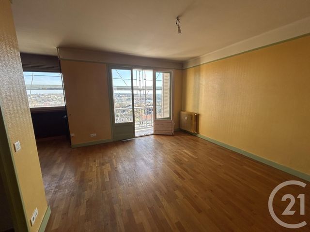 Appartement à vendre - 4 pièces - 78.45 m2 - DOLE - 39 - FRANCHE-COMTE - Century 21 Avenir Immobilier