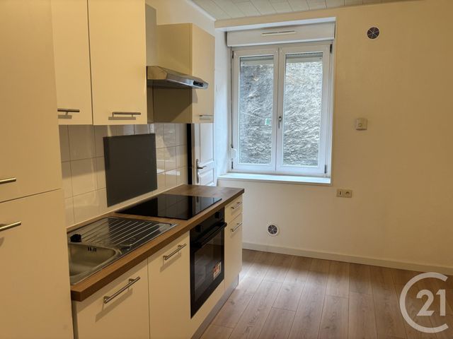 Appartement à louer - 2 pièces - 35.45 m2 - DOLE - 39 - FRANCHE-COMTE - Century 21 Avenir Immobilier