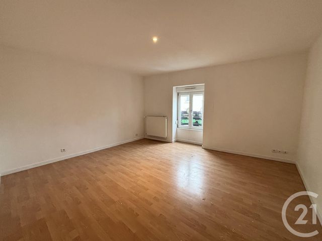 Appartement à louer - 3 pièces - 60.78 m2 - DOLE - 39 - FRANCHE-COMTE - Century 21 Avenir Immobilier