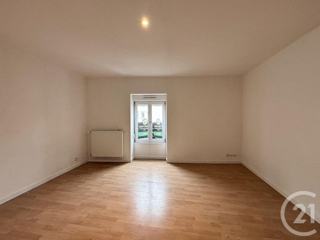Appartement à louer - 3 pièces - 60.78 m2 - DOLE - 39 - FRANCHE-COMTE - Century 21 Avenir Immobilier