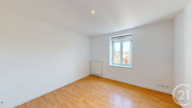 Appartement à louer - 3 pièces - 60.78 m2 - DOLE - 39 - FRANCHE-COMTE - Century 21 Avenir Immobilier